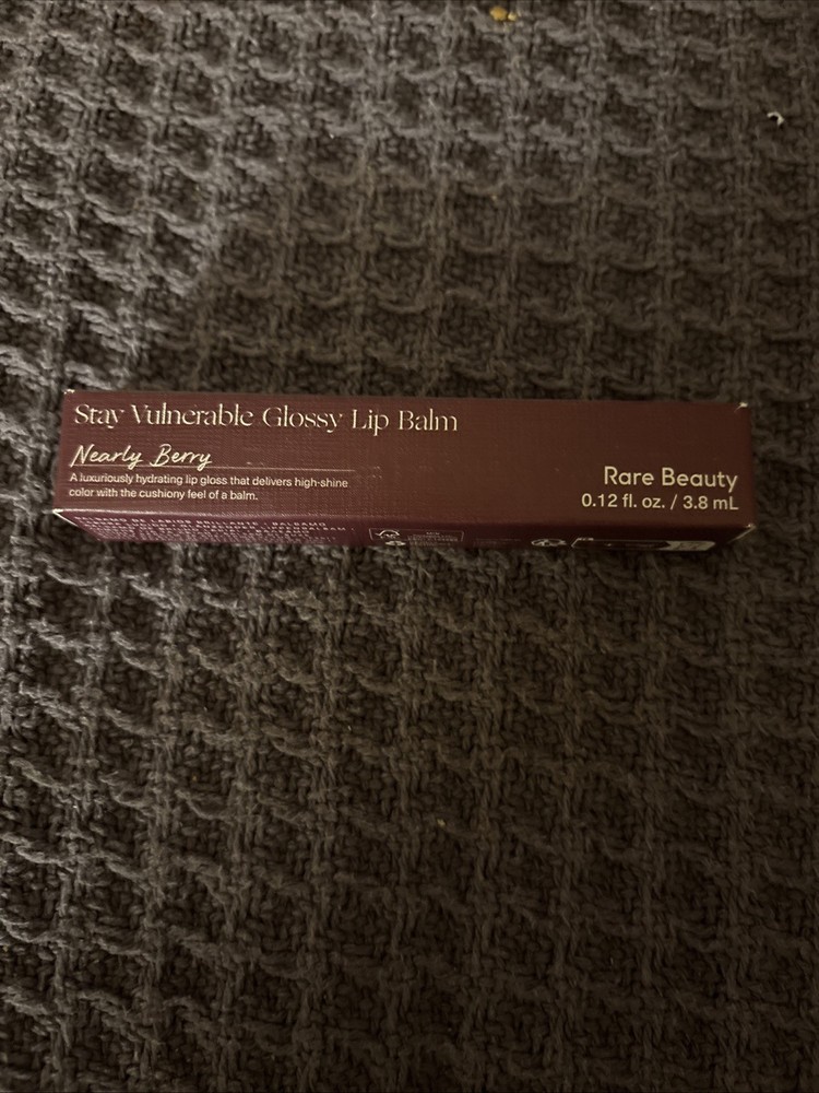Rare Beauty Stay Vulnerable Glossy Lip Balm Nearly Berry
