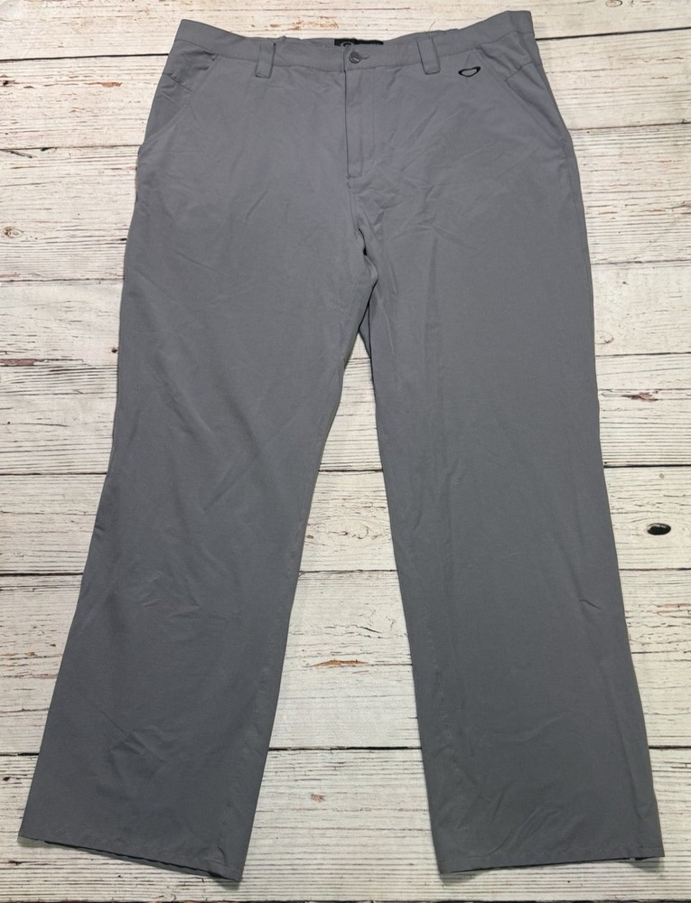 Oakley Golf Pants Men’s Sz 42x32 Performance Regular Fit Gray