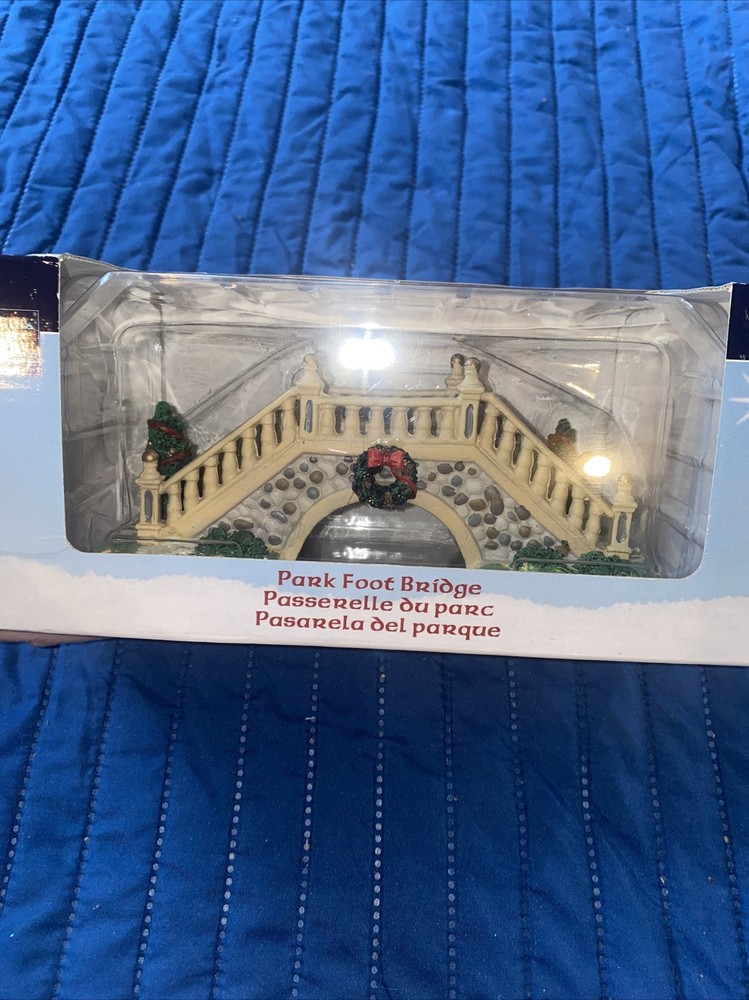 LEMAX Park Foot Bridge Table Accent for Christmas Village Display 2006  -image