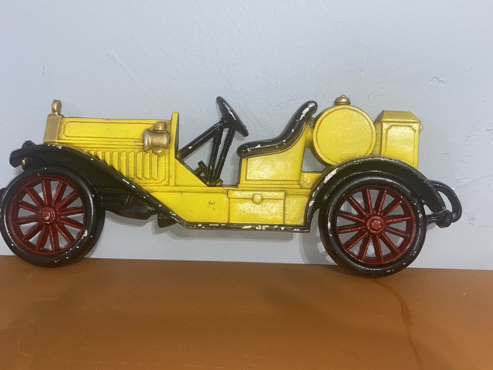 Vintage Car Aluminum Cast Wall Hanging Plaque