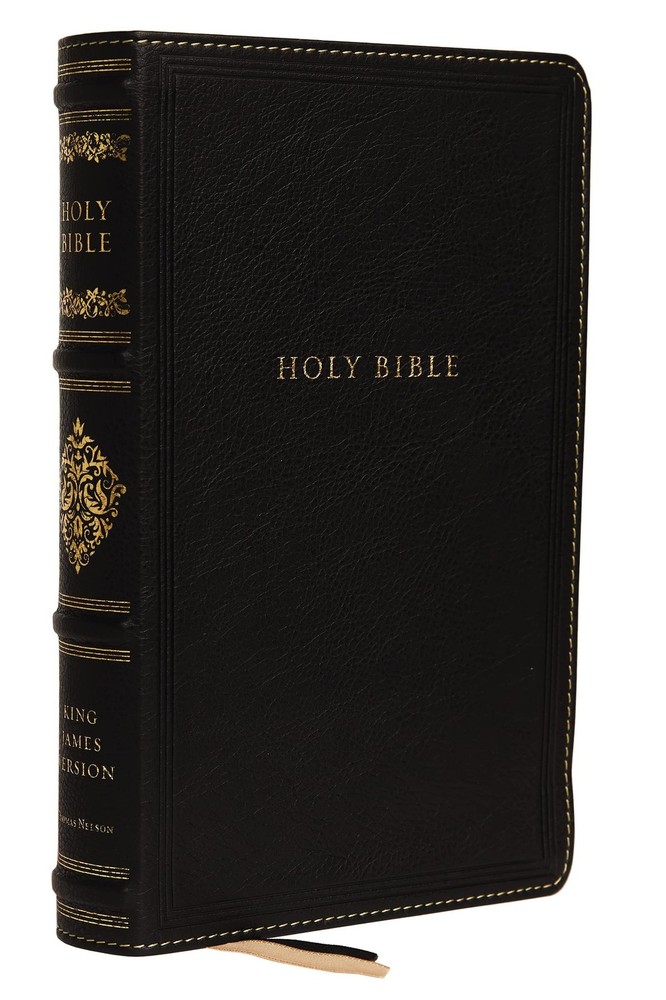 KJV, Personal Size Reference Bible, Sovereign Collection, Genuine Leather, Bl...