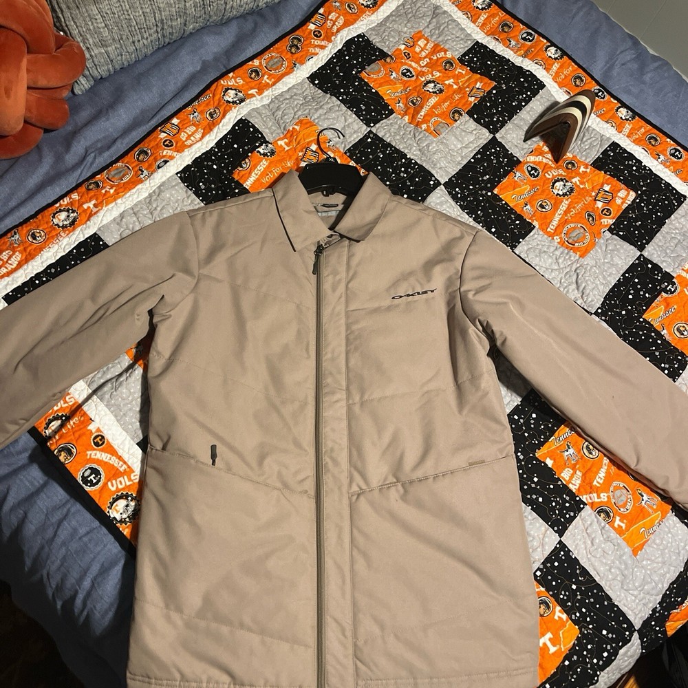 oakley jacket