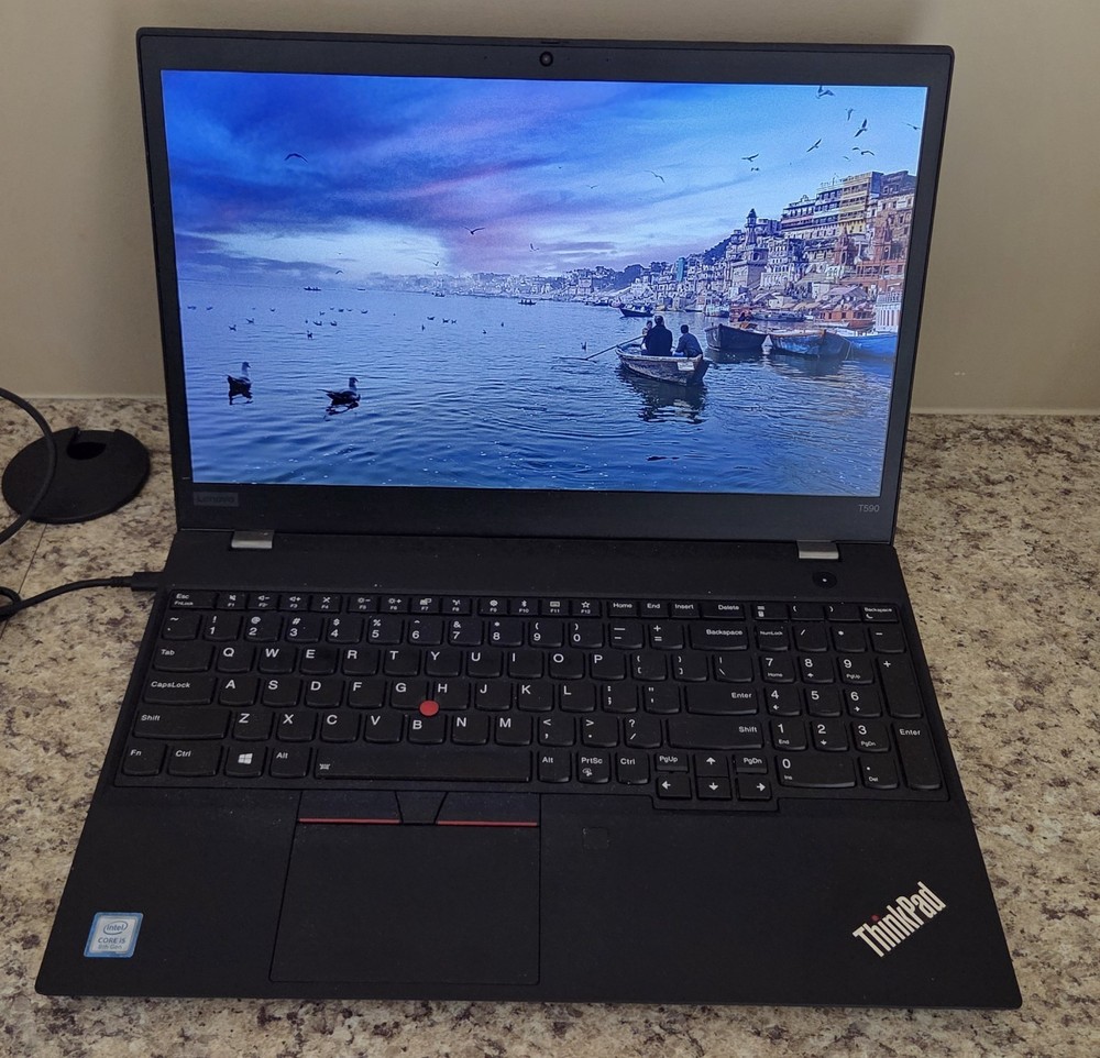 Lenovo ThinkPad T590 15