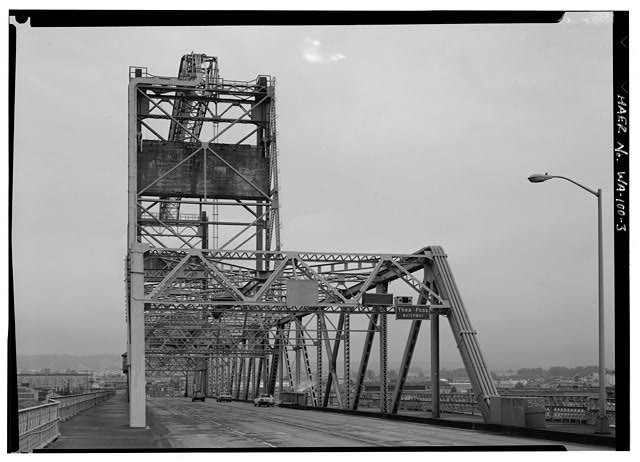 3. WESTERN PORTAL PERSPECTIVE LOOKING EAST - City Waterway Bridge, Spanning