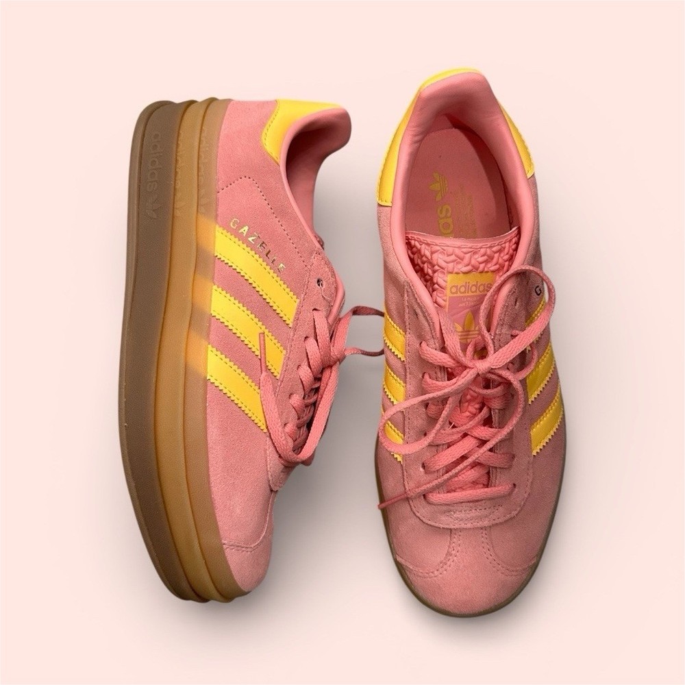 SAMBA adidas Gazelle Bold Pink Yellow Striped Suede Low Top Sneakers