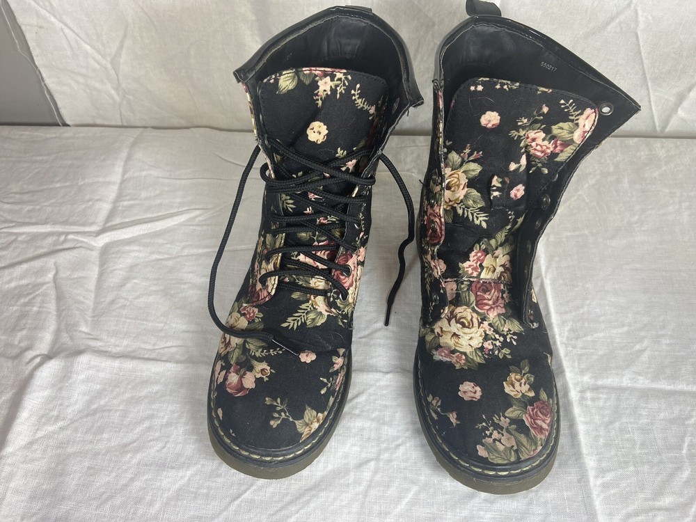 Dr. Martens 1460 Victorian Flowers Floral Canvas Boots 7