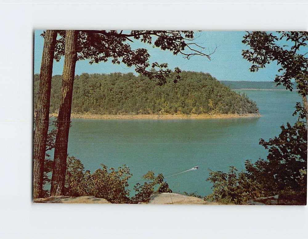 Postcard Beautiful Lake Cumberland Kentucky USA North America