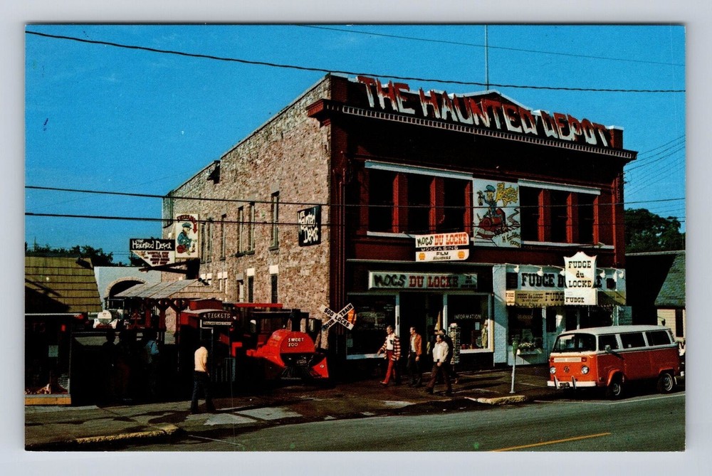 Sault Ste Marie MI-Michigan, Soo Tour Train, Antique, Vintage Souvenir Postcard