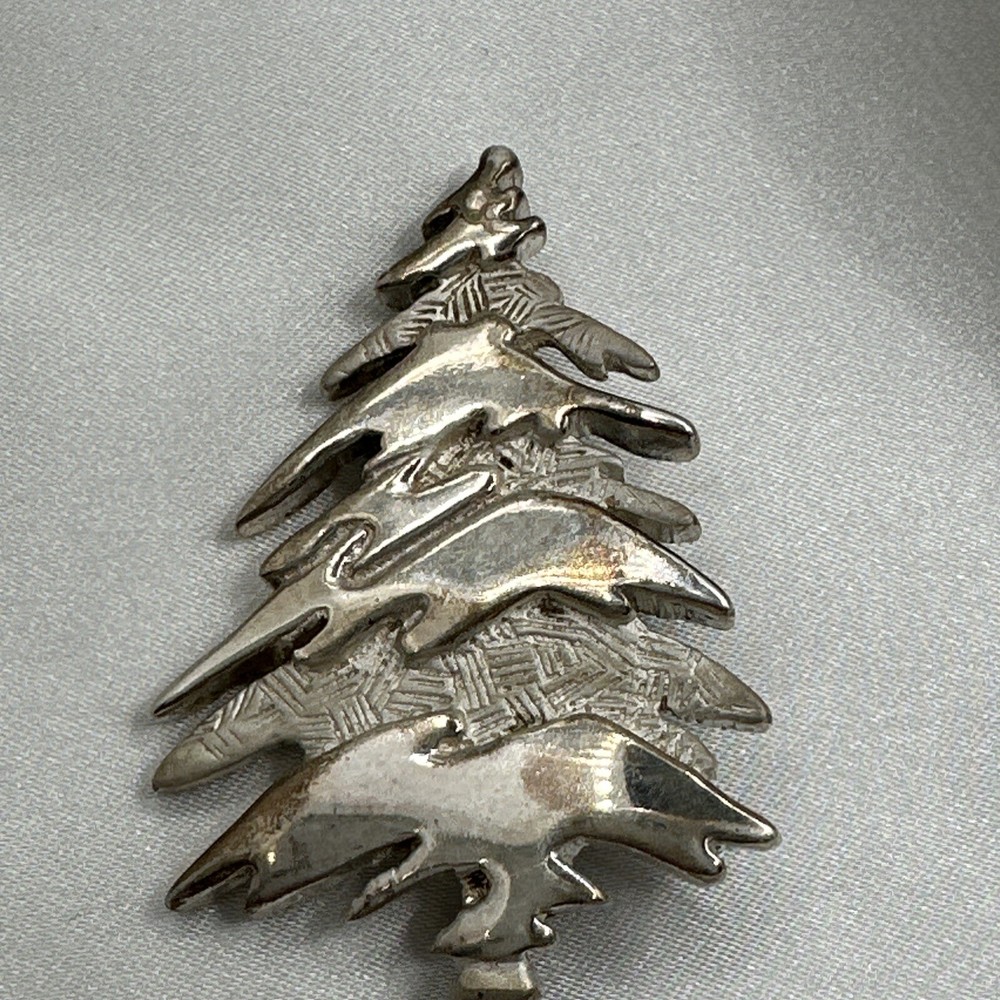 Vintage Sterling Silver Boston MFA Museum of Fine Art  Christmas Tree Brooch