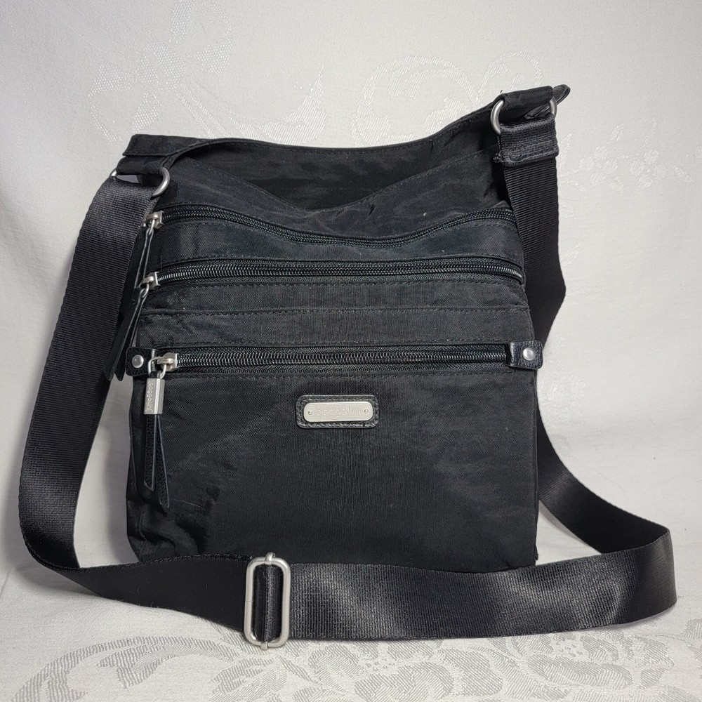 Baggallini Purse Crossbody Bag Black 4 Zipper Compartments Organizer Travel