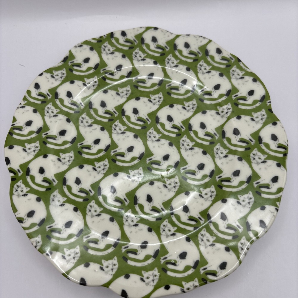 Anthropologie Small Green Cat Plates Set of 2 6.25 Inch