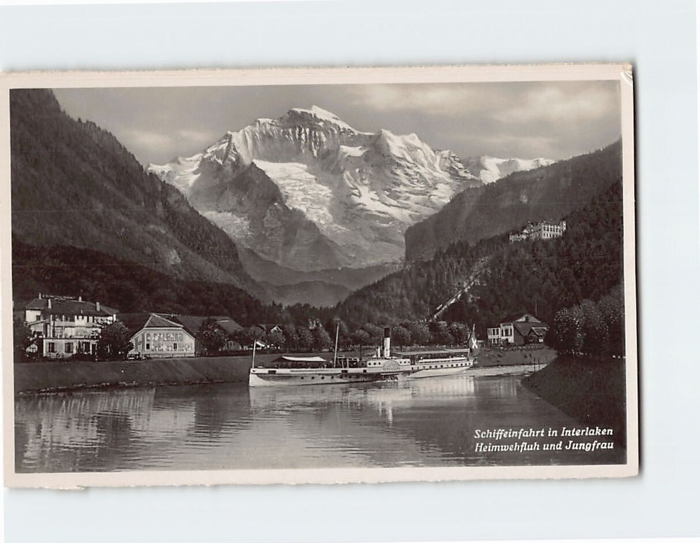 Postcard Schiffeinfahrt in Interlaken Heimwehfluh und Jungfrau Switzerland