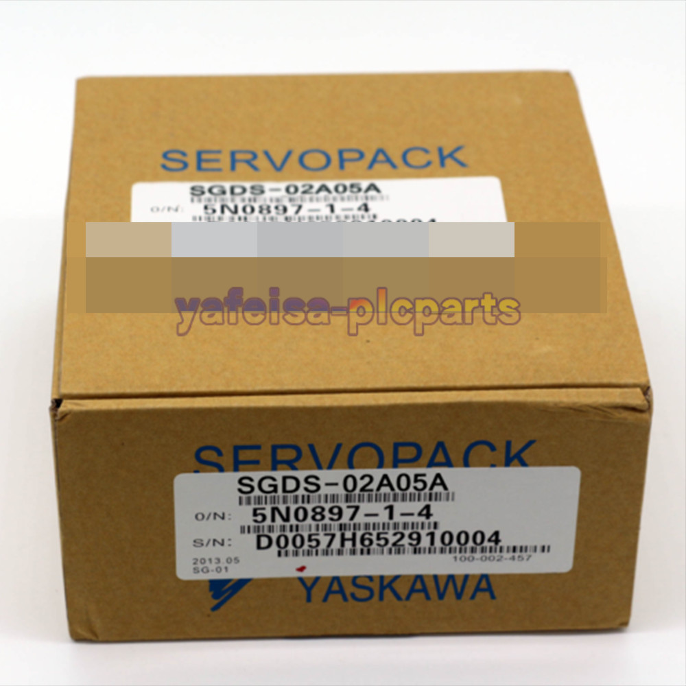 One YASKAWA SGDS-02A05A Servo Drive New
