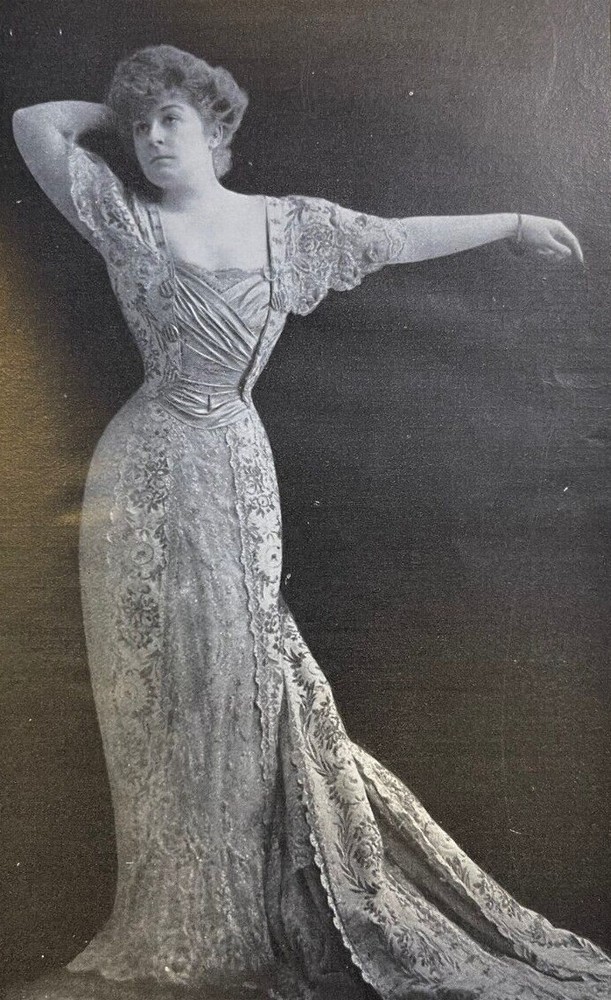 1910 Vintage Magazine Illustration Actress Amelia Bingham