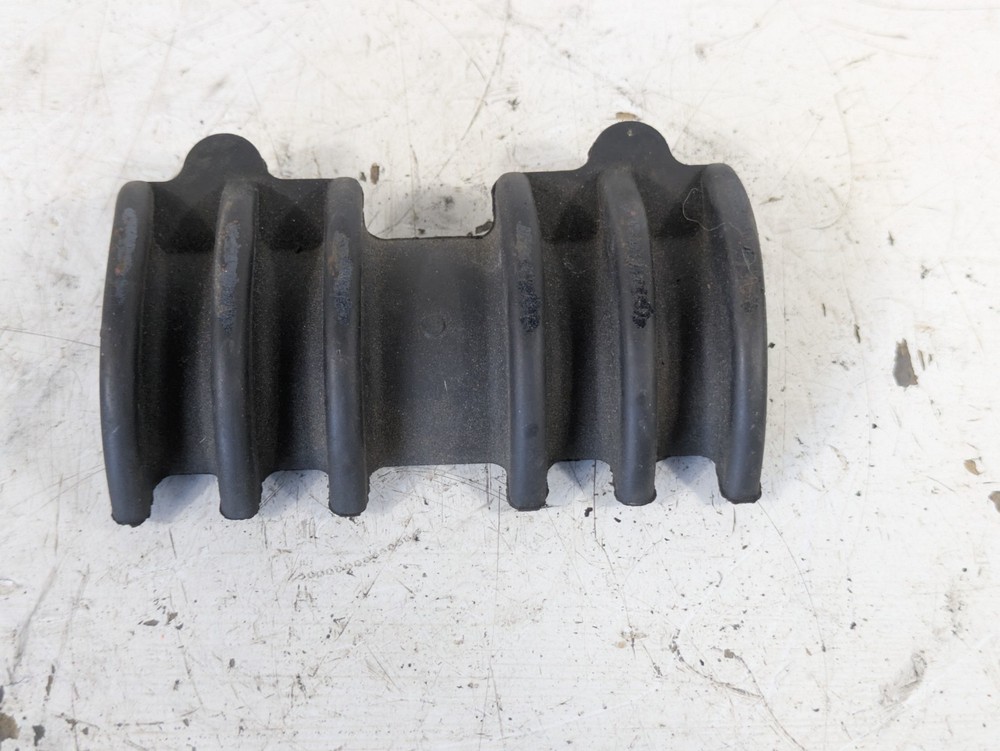 Kawasaki ZX1100E ZX 1100 GPZ1100 GPZ Tank Rubber Damper