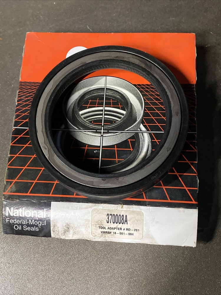 NOS Wheel Seal National Hub Oil Seals 370008A