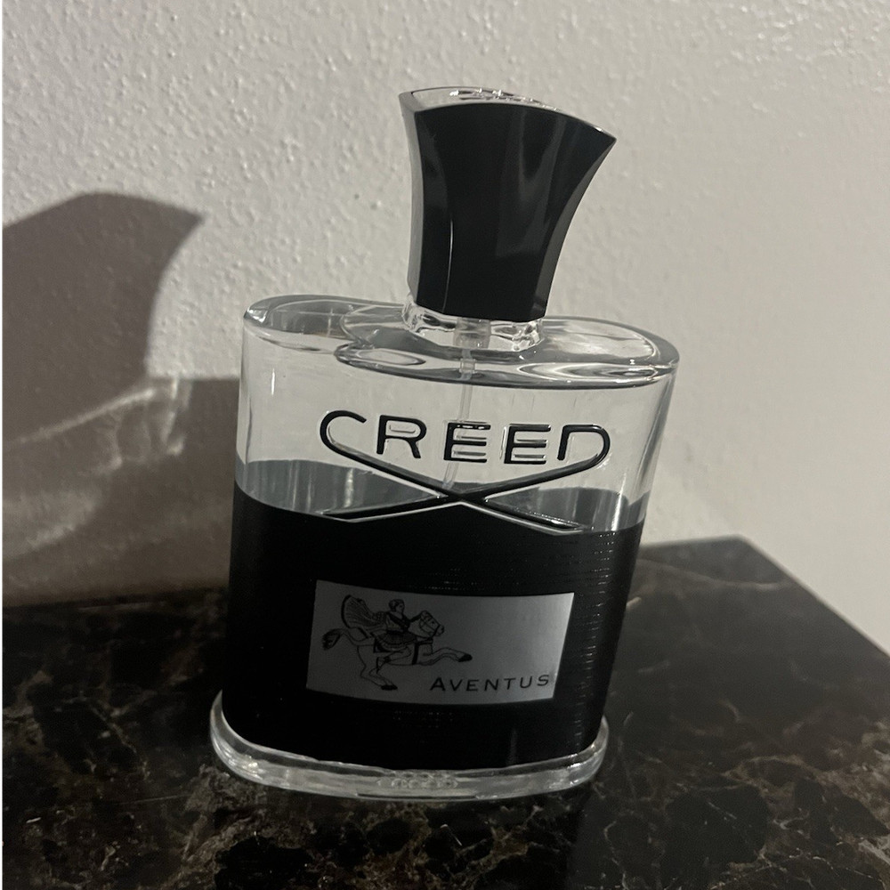 Creed Aventus Eau de Parfum Regular Size 4 fl oz 120 ml Spray Men's Fragrance