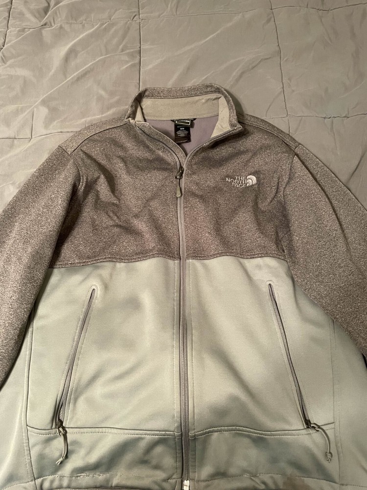 North Face Mens Quarter Zip Fleece Pullover with Thick Warm Fabric  