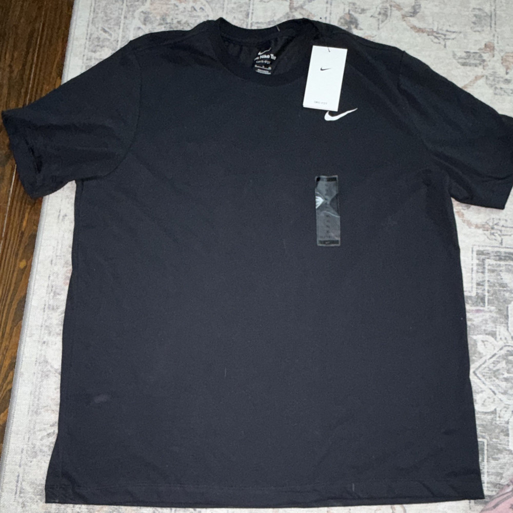 Nike Tee Dri-FIT Men's XL Black Solid Crew Neck Short Sleeve T-Shirt