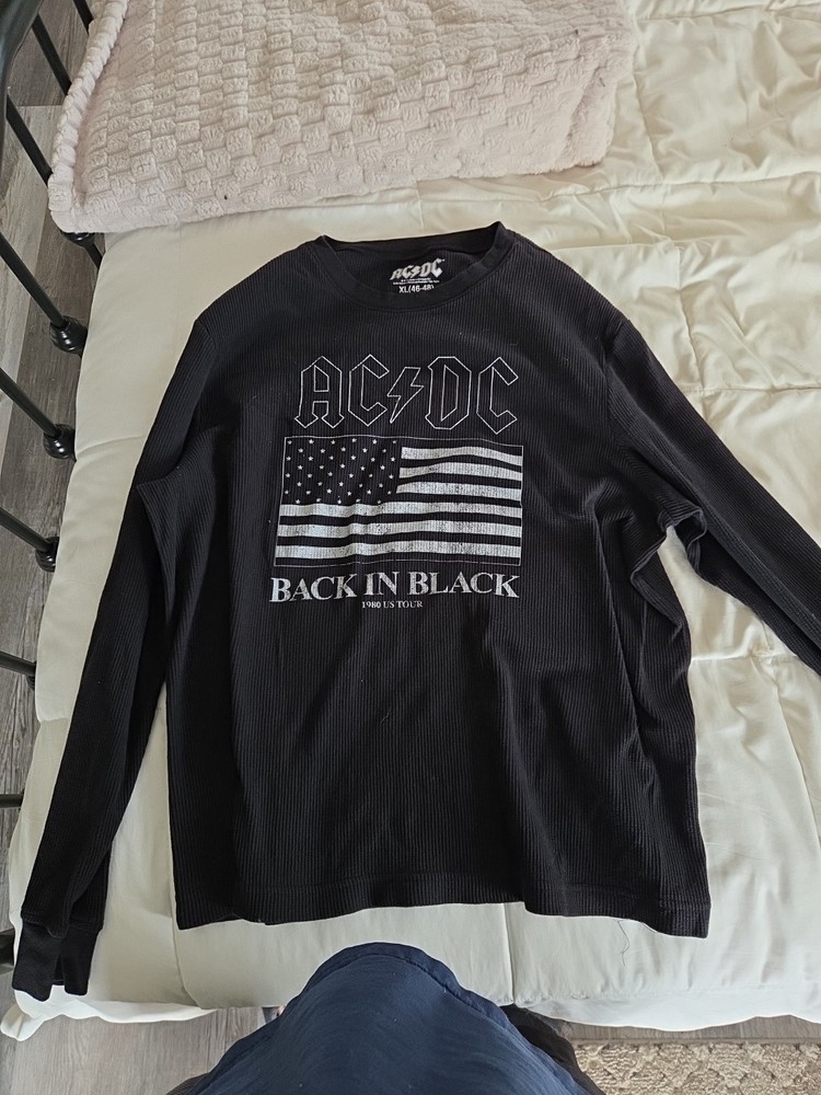 Thermal Graphic Long Sleeve Shirt AC/DC Band Men’s XL Back In Black