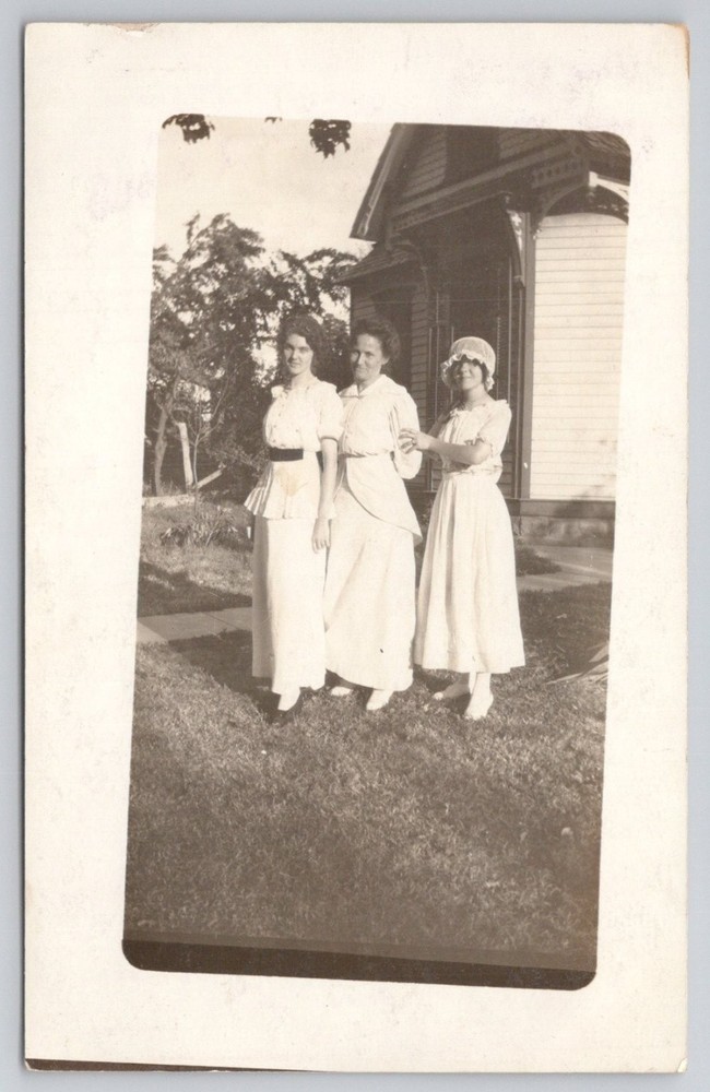 RPPC 3 Women Girls Edwardian Fashion Victorian House Real Photo Postcard c1910