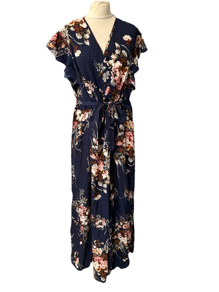 Shein Curve Blue Floral Dress Size 4XL Short Sleeve V Neck Midi Polyester Womens