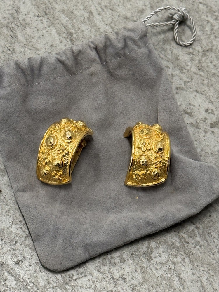 Christian Dior Flower Gold Tone Brutalist Half Hoop Clip-On Vintage Earrings
