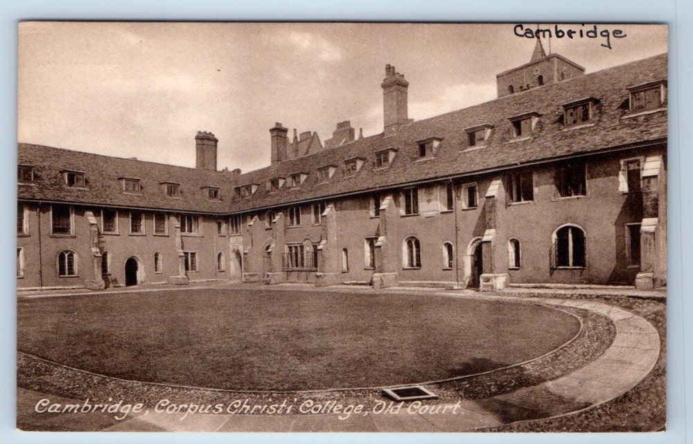 Corpus Christi College Old Court CAMBRIDGE UK Postcard