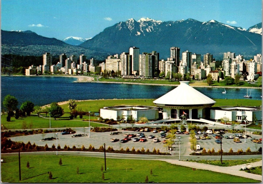 Vancouver British Columbia H.R. MacMillan Planetarium Continental Postcard C112