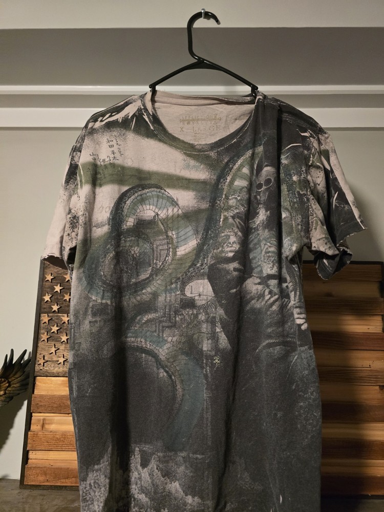 Affliction Men's Short Sleeve T-Shirt XL Graphic rare bamboo series