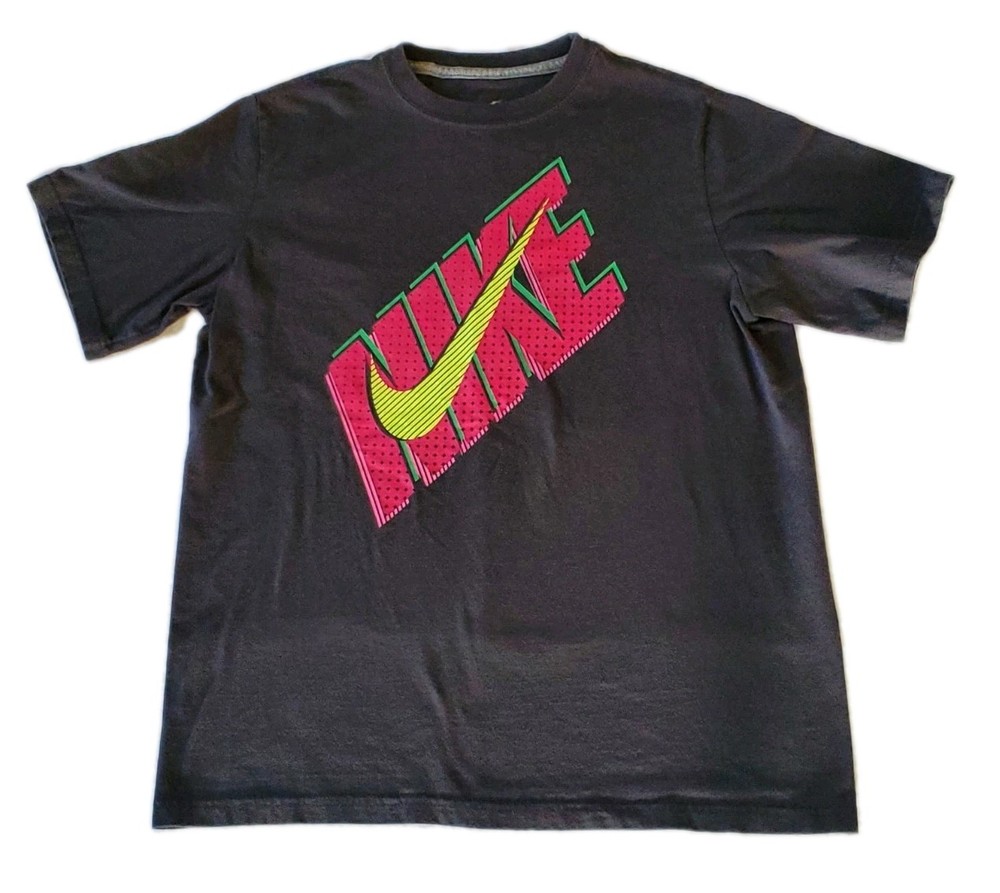 Nike Boy's Graphic Logo T-Shirt Black Crew Neck Short Sleeve XL