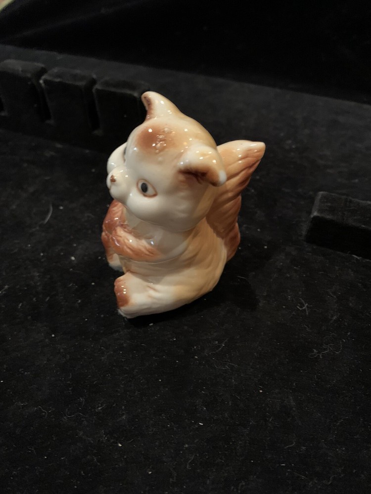 Vintage ceramic squirrel figurine
