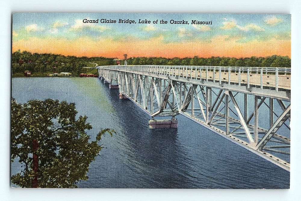 Grand Glaze Bridge Lake of the Ozarks Missori Vintage River Linen Postcard G4