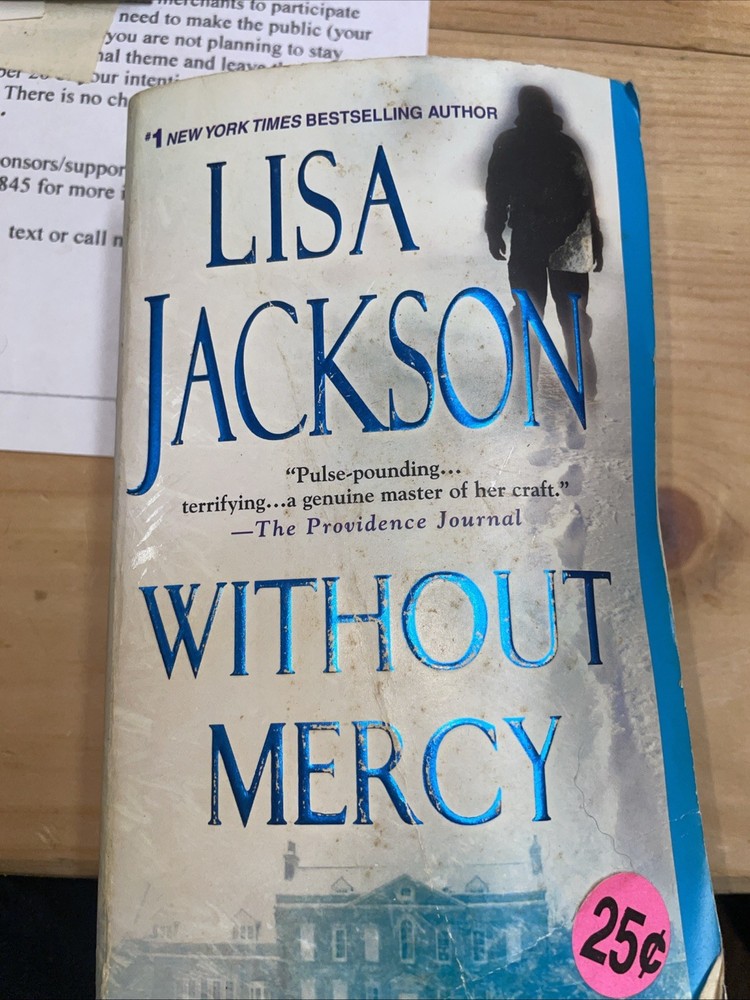 Without Mercy by Lisa Jackson (2010, Trade Paperback)