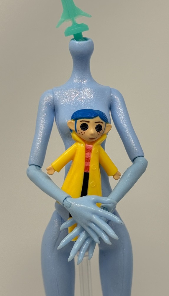Monster High Skullector Coraline Fashion Outfit Accessory Button-Eye Rag Doll G1