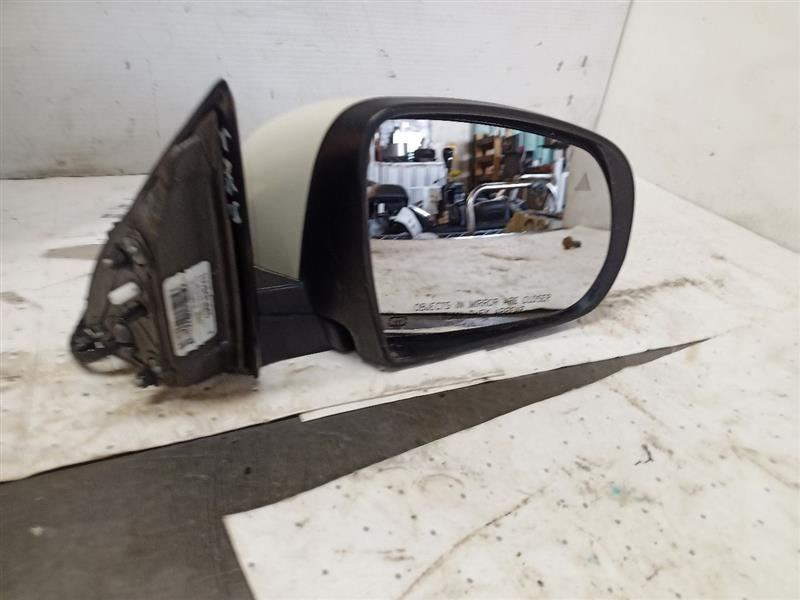White Passenger Right Power Side View Mirror  Jeep CHEROKEE 10789931
