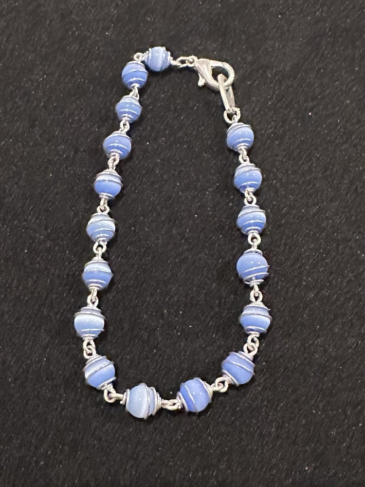 wire-wrapped bracelet w/round, blue cat's eye glass beads, silver-tone clasp
