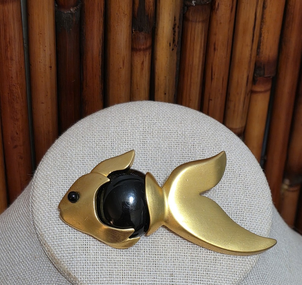 Vintage Signed Givenchy Dark Blue/Black? Jelly Belly Gold Tone Fish Brooch Pin