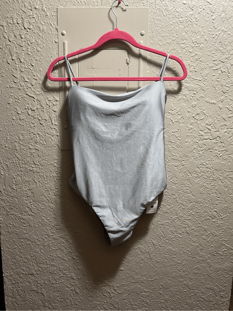 Shade & Shore Silver High Leg Cheeky One Piece Swimsuit Woman’s Medium NEW