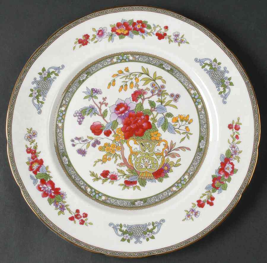 Kashmir Paragon Tree Dinner Plate 6442919 Fine Bone China