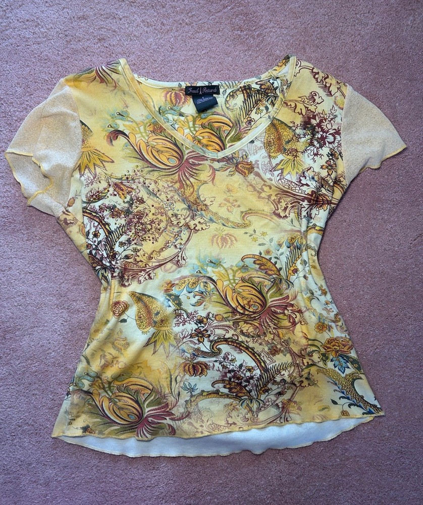 Y2K Vintage Studded Top Size Small Women's French Postcards Floral Patterned