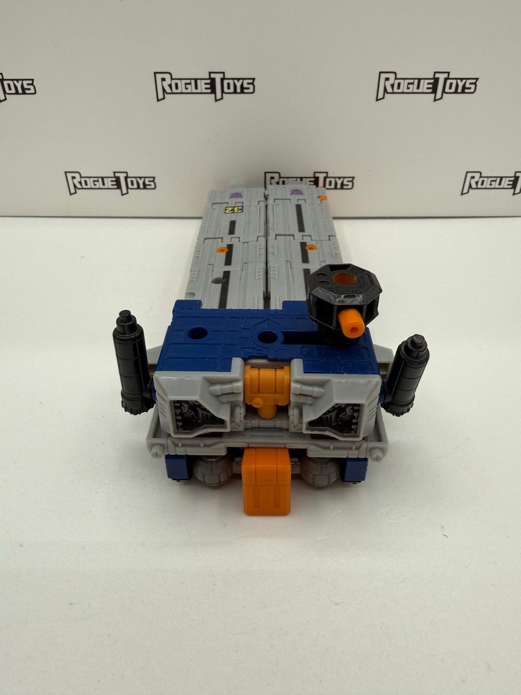 Hasbro Transformers War for Cybertron Earthrise Deluxe Class Decepticon Airwave