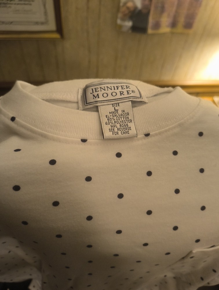 Jennifer Moore L White T Shirt With Navy Blue Dots Thru Out.