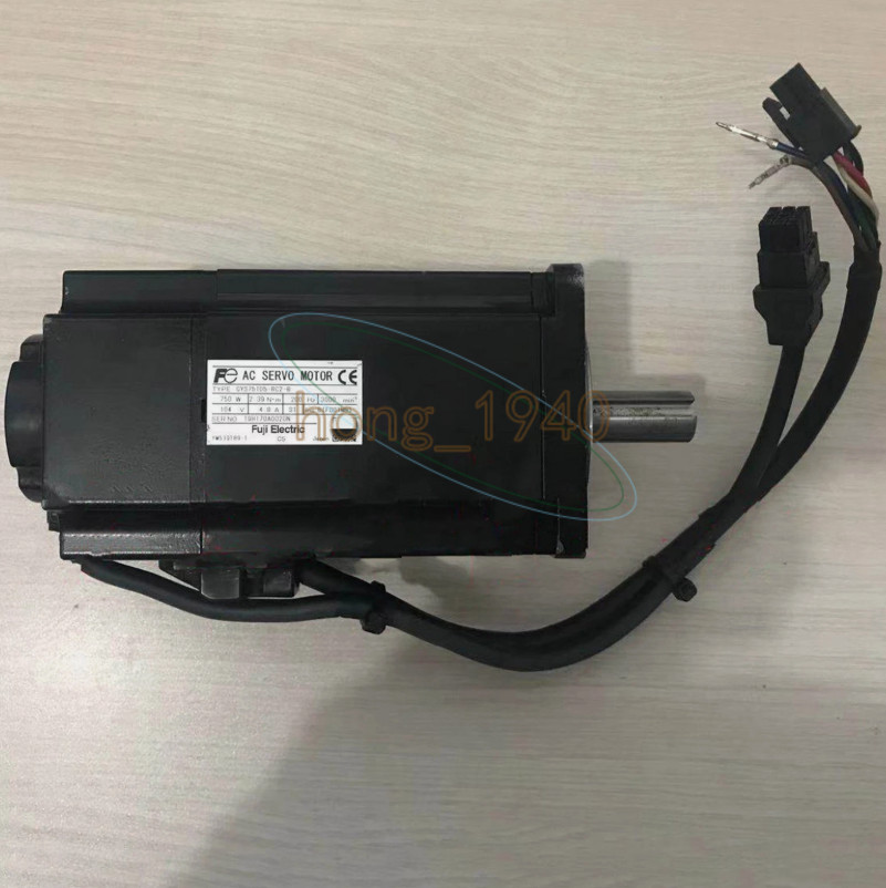 1PC Used Fuji GYS751D5-RC2-B servo motor