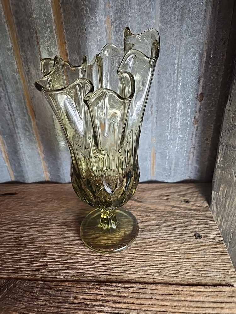 Vintage Fenton Glass Vase Colonial Green Thumbprint Handkerchief Footed Swung 9”