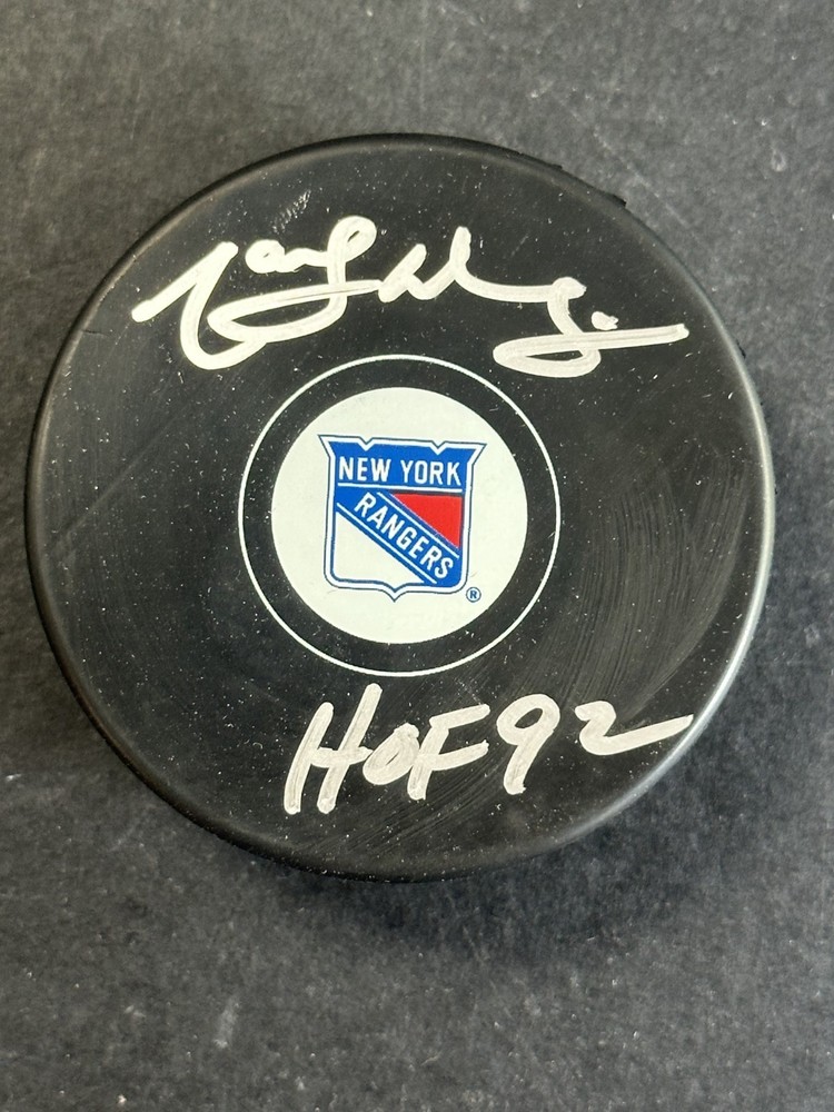 Marcel Dionne HOF Signed New York Rangers Hockey Puck AUTO BAS BeckettPROBSTEIN is actively accepting consignments !!