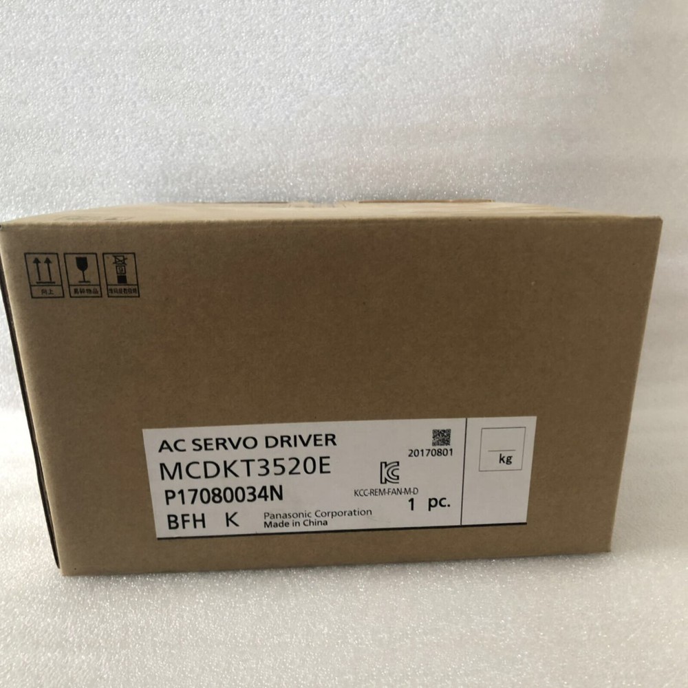 1PCS New In Box For AC Servo Driver MCDKT3520E One year warranty #F8