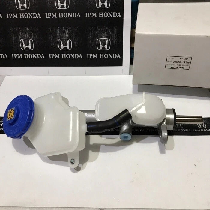 2007-12 Honda CR-V Brake Master Cylinder w/ Reservoir Nissin JAPAN