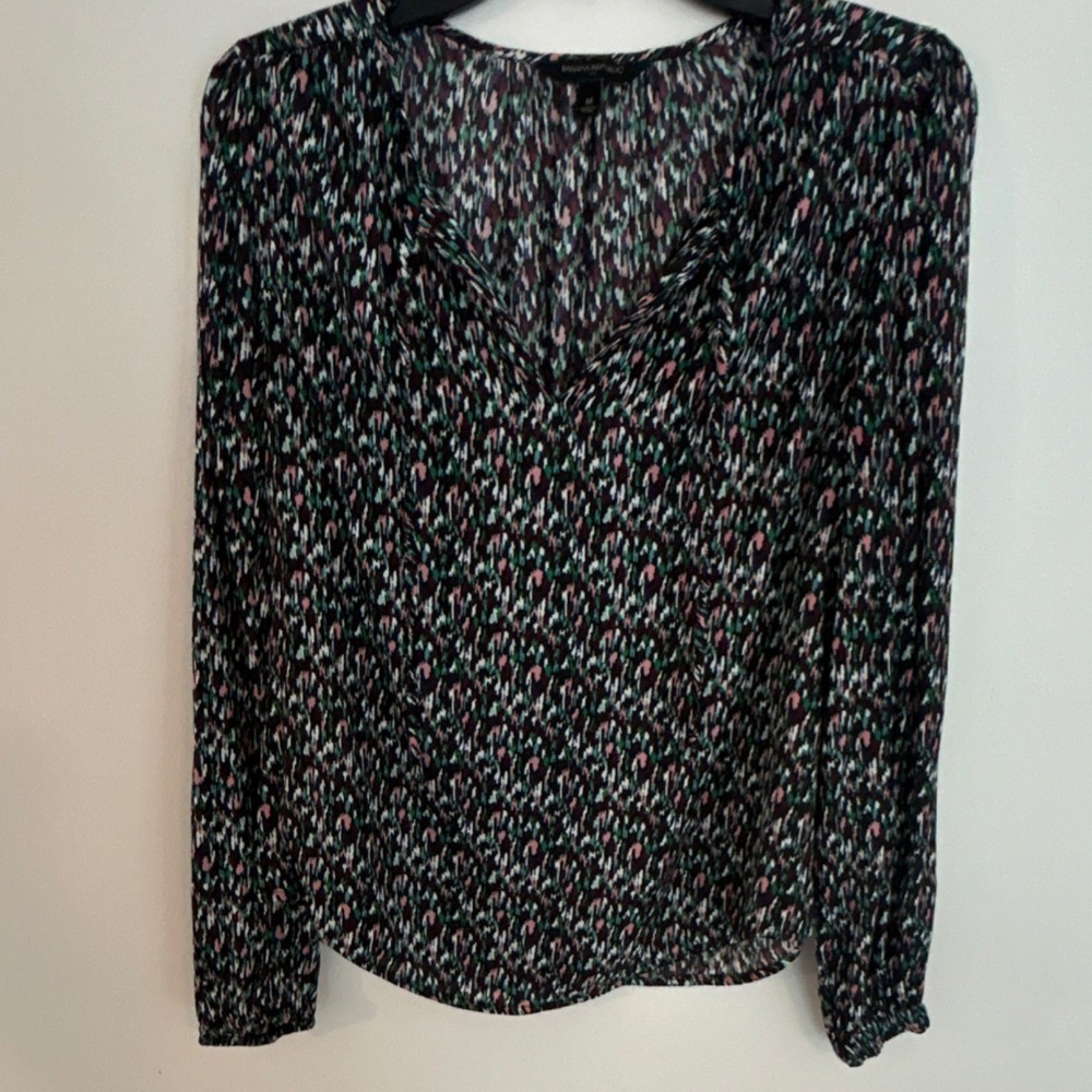 Banana Republic Multicolor Abstract Chiffon Pleated V-Neck Long Sleeve Blouse M