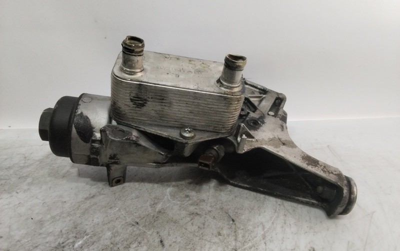2246981 soporte filtro aceite BMW SERIE 3 BERLINA E46 1998 1810158
